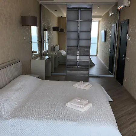 Sweet House Apartment *